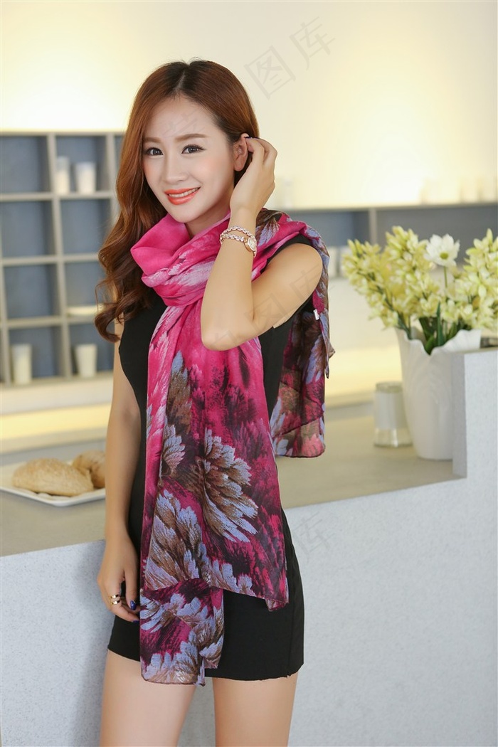 亚洲美女自偷自拍