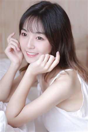 圣诞礼物禁锢女优艾玛