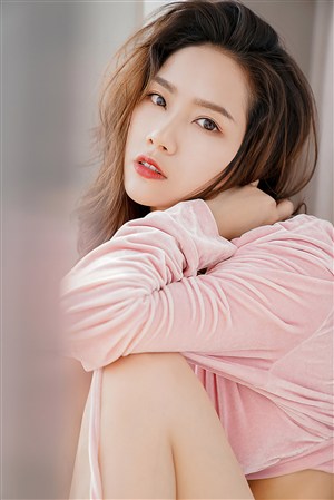 突然好想男人了咋办