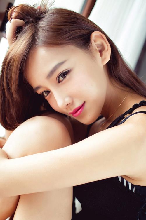 九九九色成人综合视频网