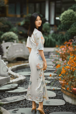 邻居的阿2中文字版电影