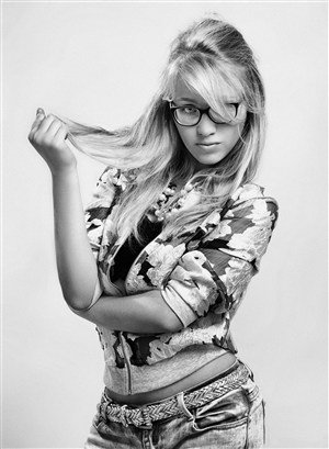 亚洲色无码在线