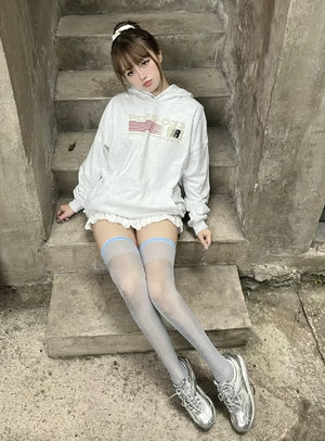 加勒比女海盗h成版人在线云播